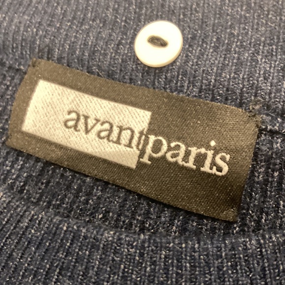 “Preppy” Avant Paris sweater with shirt sleeves sewn in - Picture 3 of 3